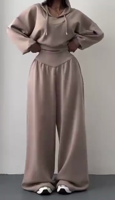 TRACKSUIT PREMIUM